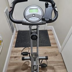 Exerpeutic Exercise Bike
