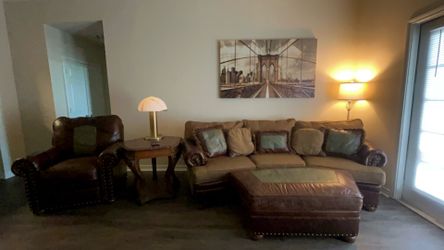 Oversized 100” Sofa & Matching Recliner - Excellent Condition