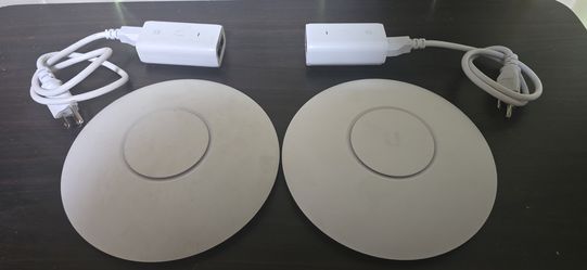 2 Unifi AP AC PRO with POE injectors