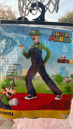 Costume