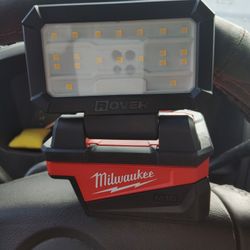 Milwaukee 20v Spot Work Light New