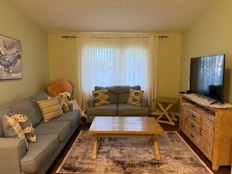 Living room set + dining table