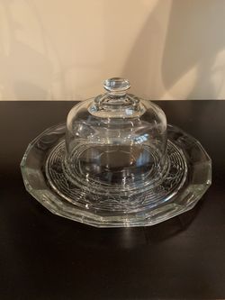 Crystal Dome Cheese and Crackers Plate Plate 12” Round, Dome Lid 6” High