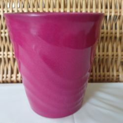 FLOWER POT FUCHSIA COLOR ROUND