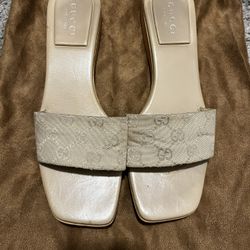 GUCCI Monogram Beige Canvas Wood Sole Slide Sandals
