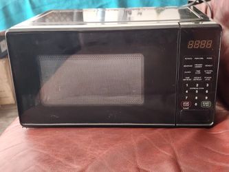 Mainstays Microwave 0.7 Cubic Feet (Plate Size)