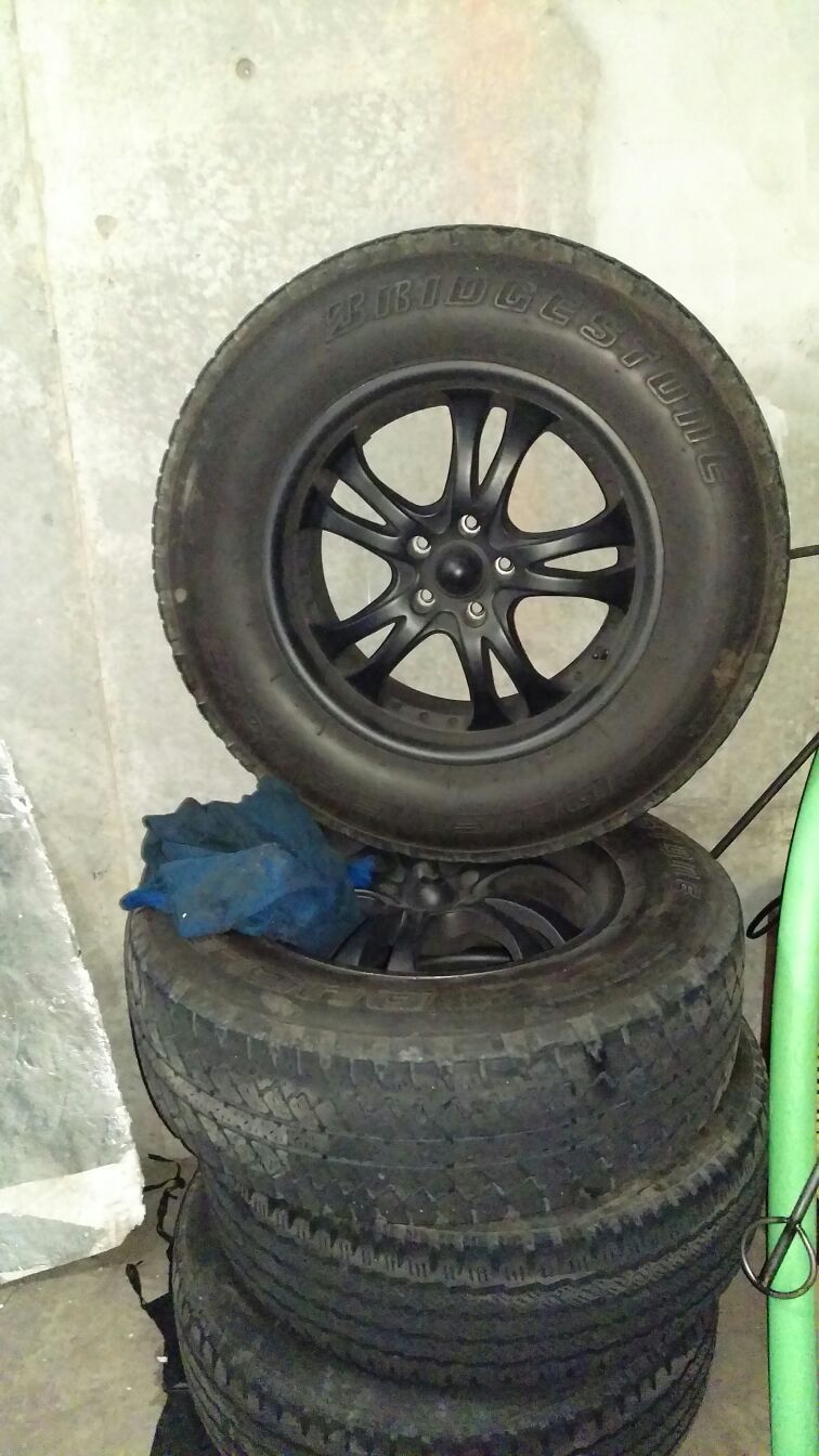 255/70/18