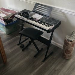 Electronic Keyboard 