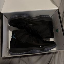 Jordan Gamma 11s Size 10M