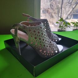 New Michael By Shannon Heels