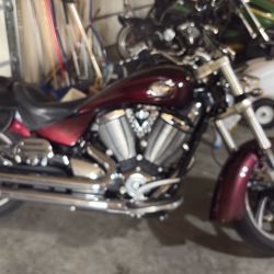 2011 Victory Kingpin