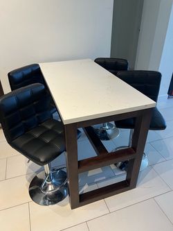 4  Black Bar Stools
