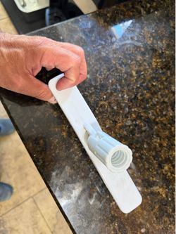 Grout cleaning brushes