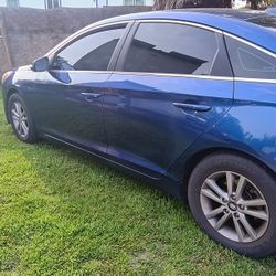2017 Hyundai Sonata $3,500 FIRM COME GET IT NOW