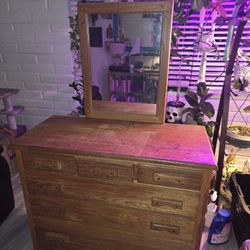 Brandt Ranch Oak Dresser And Mirror
