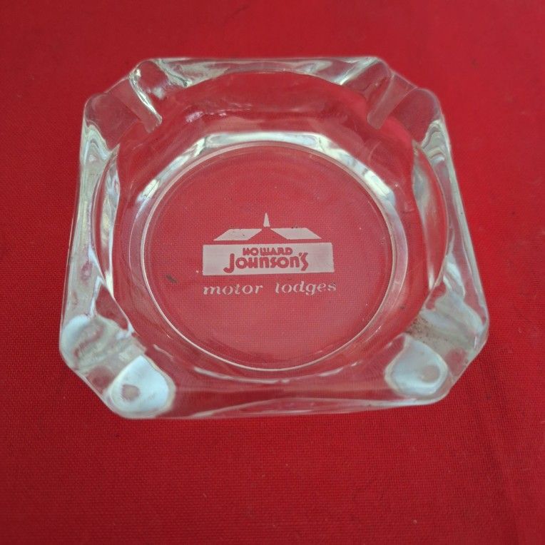 ASHTRAY...1960s...Howard Johnson