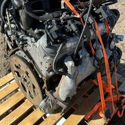 5.3 Ls engine 04 suburban Silverado motor swap Sierra Tahoe Yukon