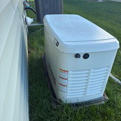 18,000 Watt Air-Cooled Whole House Home Standby Generator & 200-AMP Transfer Switch