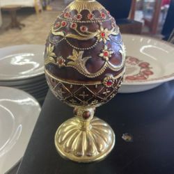 Royal Red Gold Floral Detailed Vintage Egg Trinket Box 
