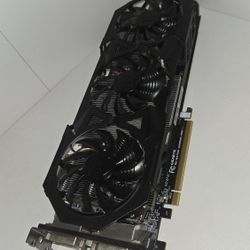 GIGABYTE GTX 970 Graphics Card 4GB GDDR5 Windforce 3X Fan PCIe 3.0 x16