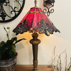 Tiffany Style Table Lamp,Red Baroque 2 Stroke in Stained Glass Alloy
