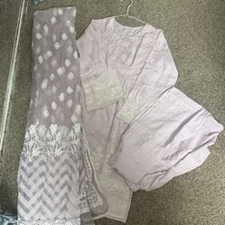 Pakistani Clothes 