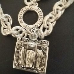 Trinity Of Angels Necklace - Silver Lockbox