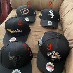 Caps Snap Backs 