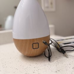 Essential Oil & Diffuser Bundle