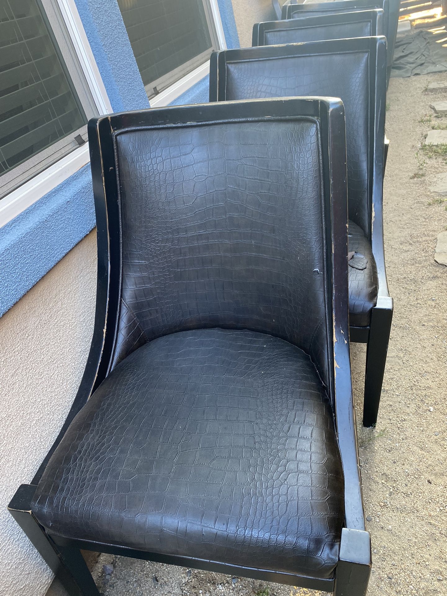 Free Dining Room Chairs 