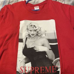 Supreme Anne Nicole Smith T