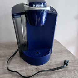 Keurig K-Cup Single Serve Coffee or Hot Water Maker, Matte Navy