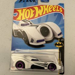 Hot Wheels Batmobile White
