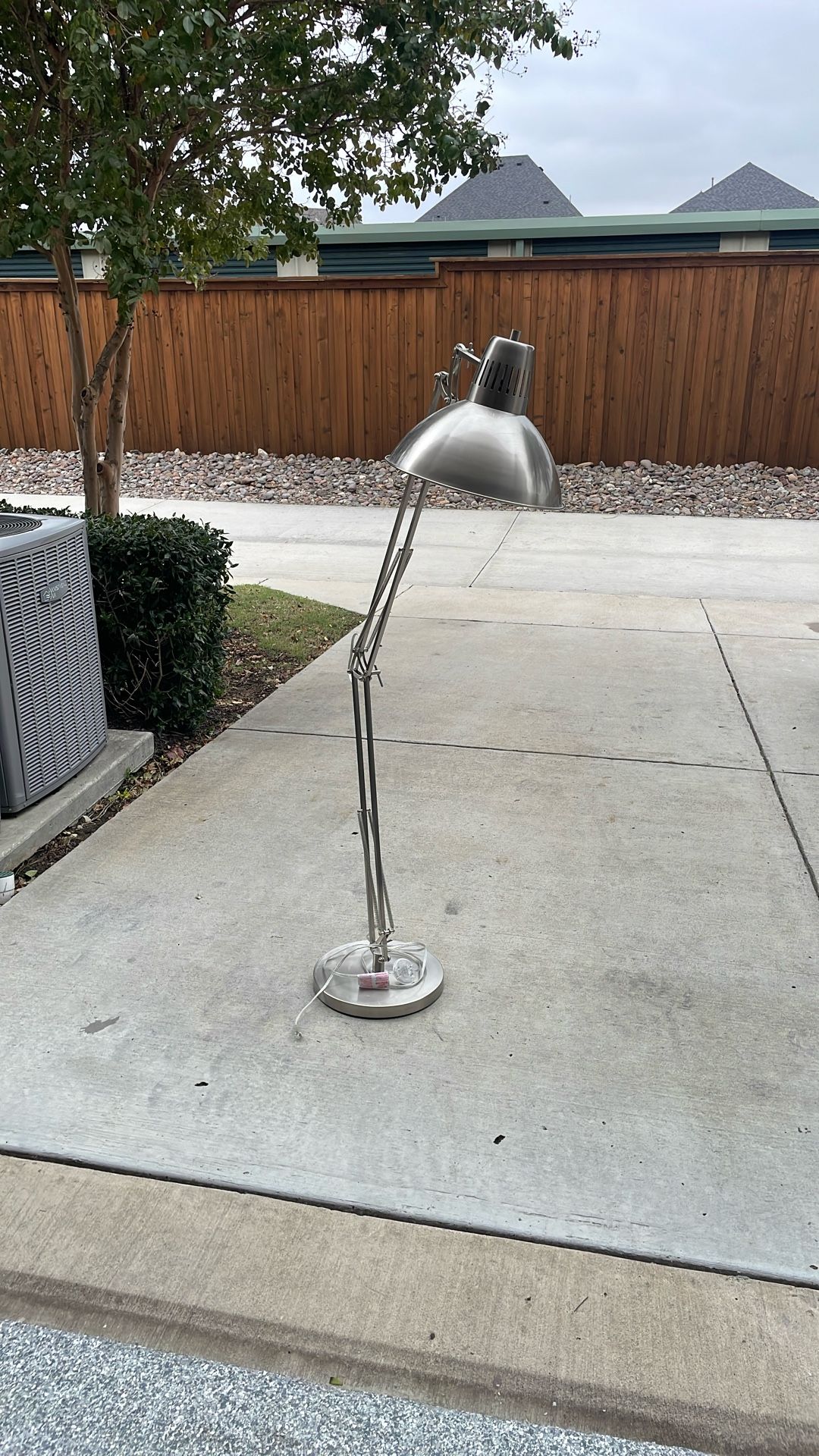 Large Room Lamp Silver