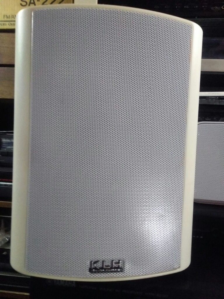 1 KLH Speaker
