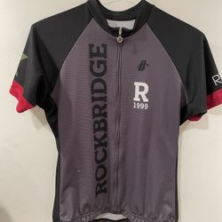 Hincapie Woman’s Large Rock Bridge Cycling Jersey- Lightly Worn!  It was only worn a twice and is in great shape.  The material is made up of 93 perce