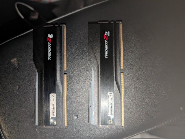 G.Skill Trident Z5 RGB 32GB (2x16)