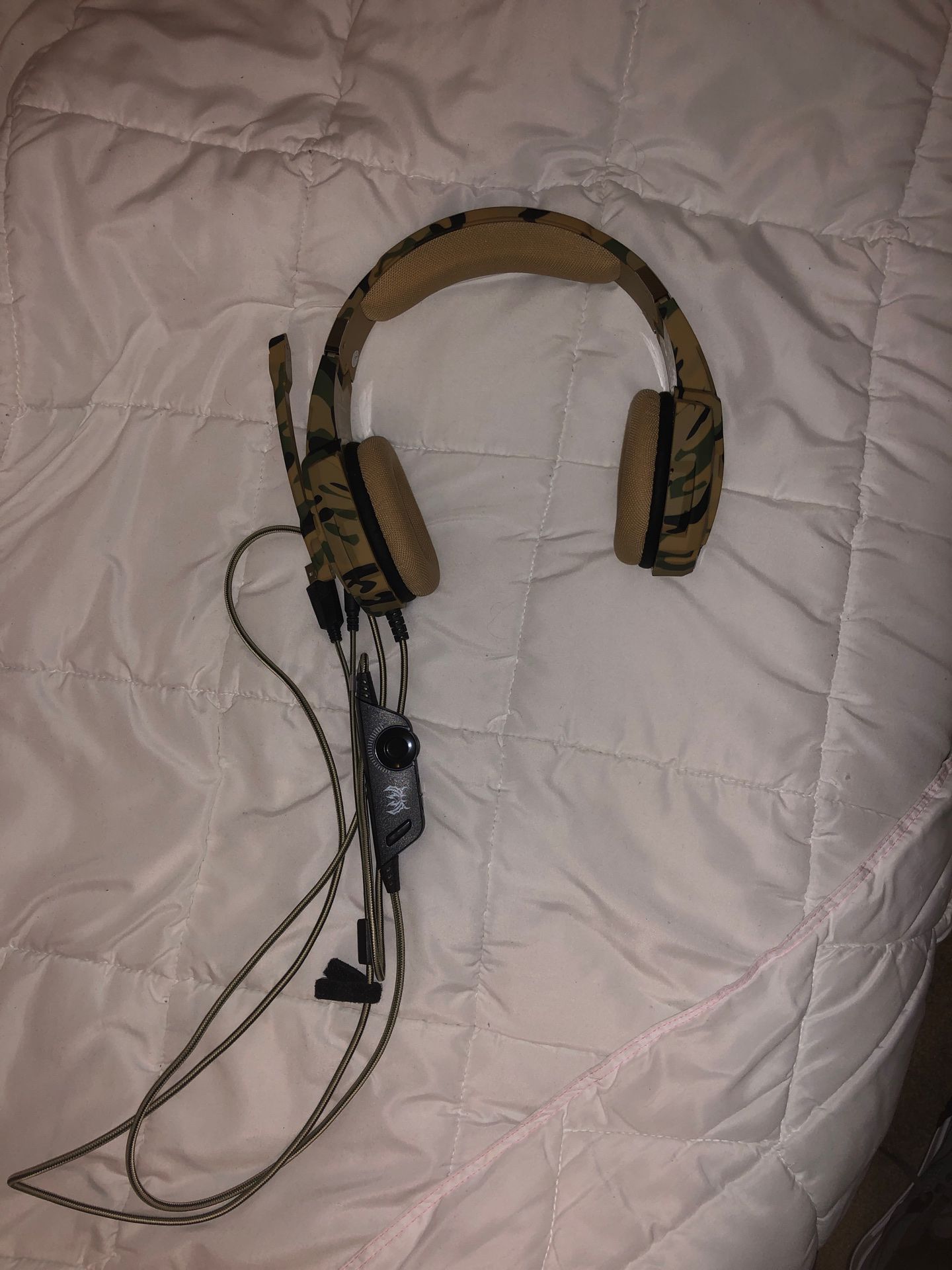 Gaming headset