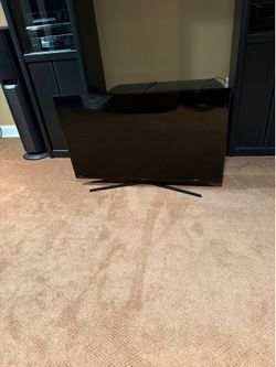 Brand New 2018 Samsung 43” TV