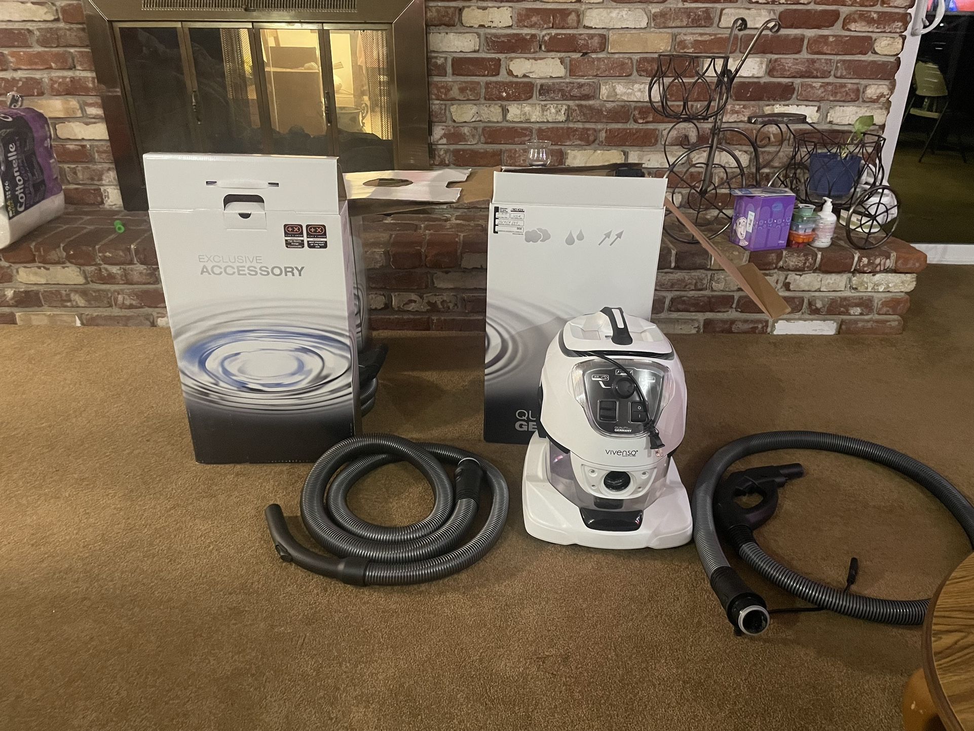 Vivenso Pro-Aqua Vacuum