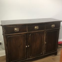 Server/counsel Table 