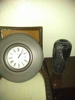 Wall clock & glass vase