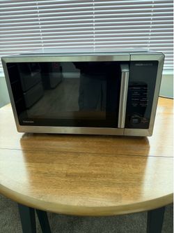 Toshiba microwave, air fryer and convection oven