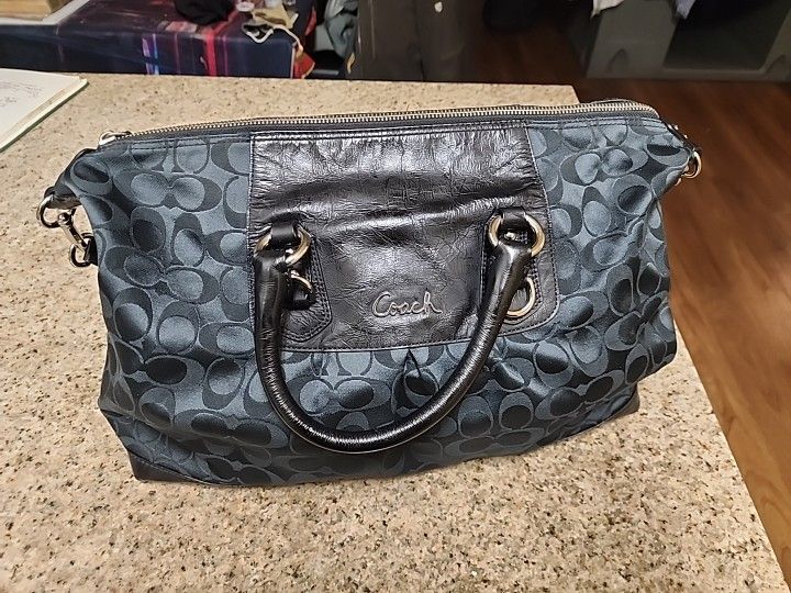 Coach Signature Black Leather And Canvas Zipper Handbag