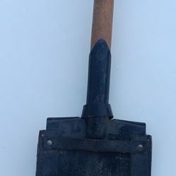 WW2 GERMAN SHOVEL 