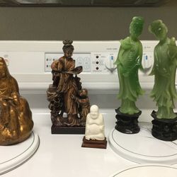 Asian Decorating Accent Pieces