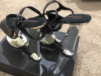 Unusual pole dancer / stripper shoes size 9