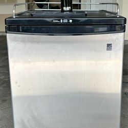 Danby Kegerator