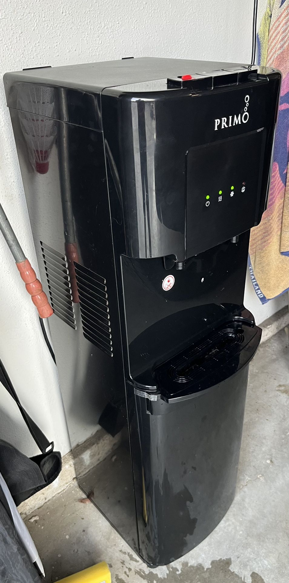 Water Dispenser 