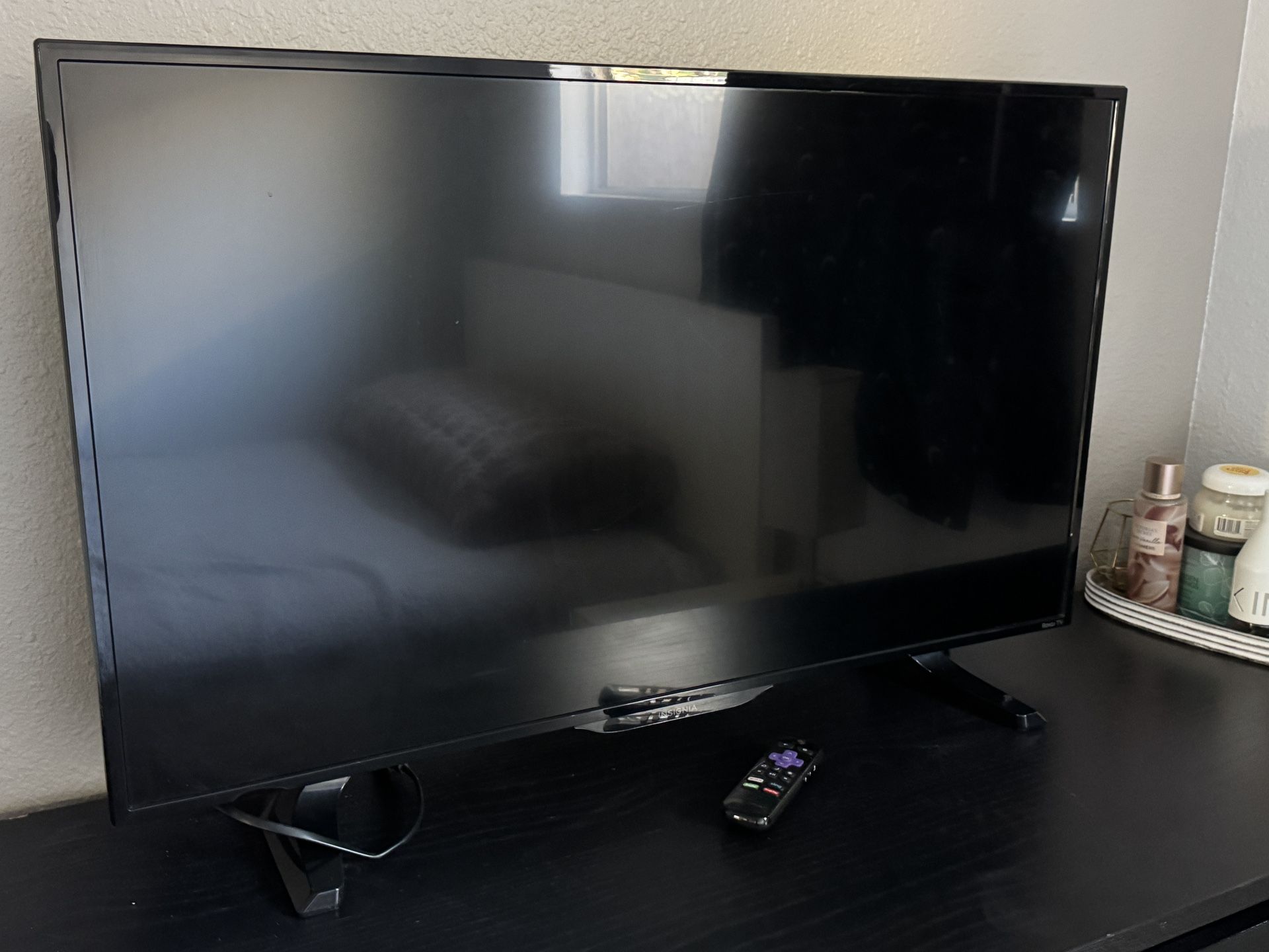 Insignia TV